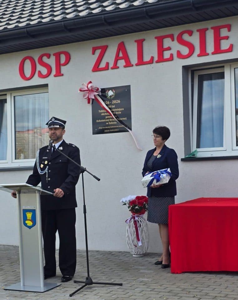 Uroczystość jubileuszu 100-lecia Ochotniczej Straży Pożarnej w Zalesiu