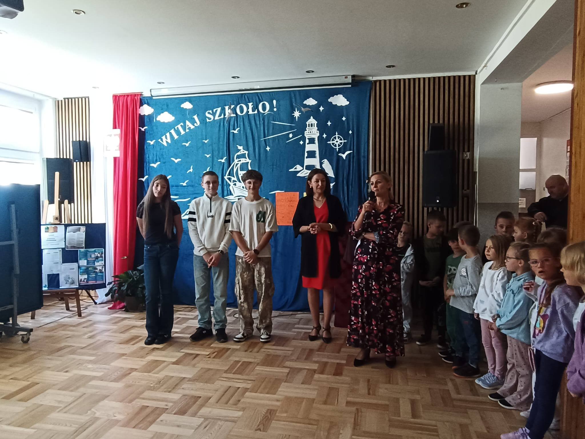 Spotkanie uczniów Szkoły Podstawowej w Wieleninie po wyborach do samorządu